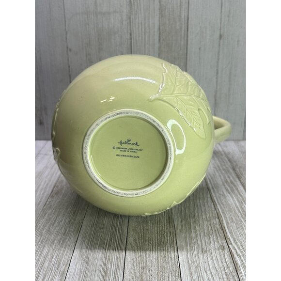 Vtg Hallmark Pitcher Sage Green Oak Leaf Design Ceramic Cottagecore 8.5" Tall - Picture 6 of 11